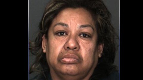 Martina Zacarías, de 47 años, se encuentra en el Centro de Detención West Valley.