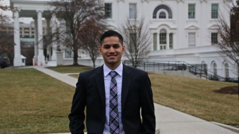 Estudiante puertorriqueño Anthony Méndez, del Bronx.