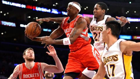 Los Rockets no sufrieron para ganar a los Lakers.