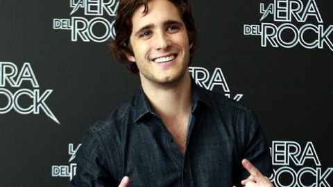 Diego Boneta filma la canción "Warrior" de su nuevo disco.
