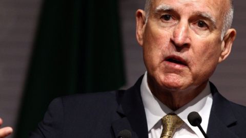 El gobernador de California, Jerry Brown.