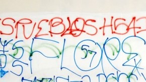 El rastro de los grafiteros se observa alrededor de la ciudad de Los Ángeles.