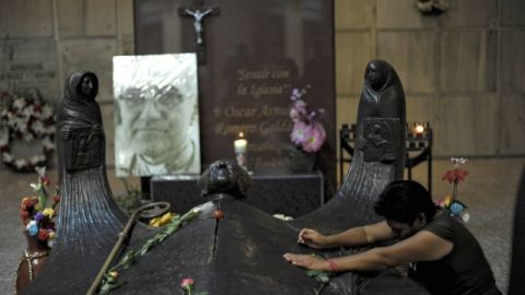 Los salvadoreños tendrán su primer santo con la beatificación de Monseñor Romero.