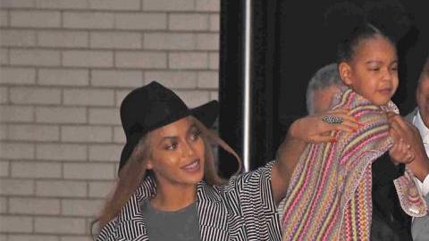 La pareja hasta ha inscrito a su hija en una escuela de Los Ángeles.