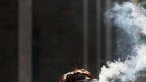 Los más afectados son aquellos que viven en residencias compartidas.