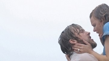 Relájate en tu sofá con tu pareja disfrutando alguno de estas cintas.