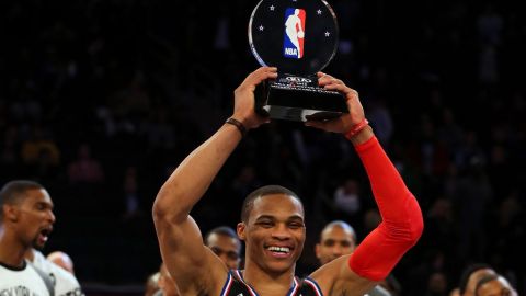 Russell fue elegido el MVP del partido e impuso nueva marca al medio tiempo en Partido de las Estrellas con 27 puntos.