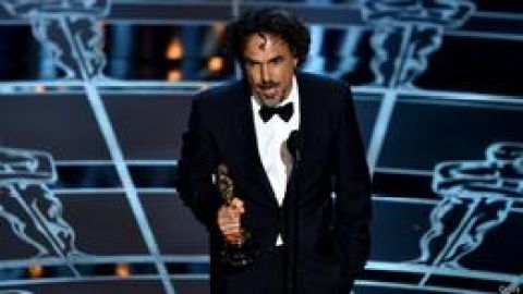 El director mexicano se robó la noche en los premios.