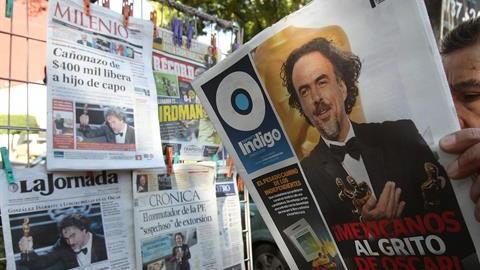 El galardonado envió un emotivo mensaje.