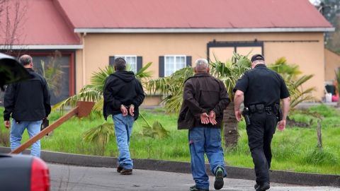 Tres hombres hispanos fueron arrestados en conexión con el secuestro y explotación sexual de la mujer en Santa Rosa, California.