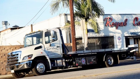 La empresa Royal Coaches quiere tomar el lugar de Ablert's Towing en la ciudad de El Monte.
