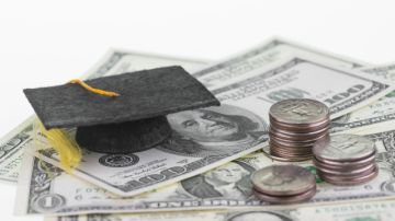 Créditos y deducciones para estudiantes  alivian el coste de los estudios
