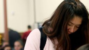 Hay varios errores comunes que causan que quien aplica para obtener la licencia, deba espera por una revisión.