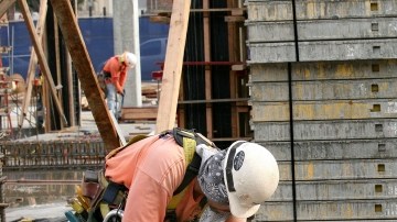 Trabajar bajo un ambiente hostil lleva a la depresión y a perder seguridad en uno mismo.