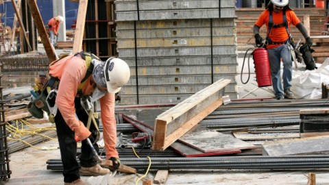 Trabajar bajo un ambiente hostil lleva a la depresión y a perder seguridad en uno mismo.