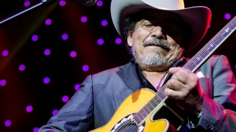 El 'Rey del jaripeo' asegura que es alguien serio al momento de hablar de su salud.