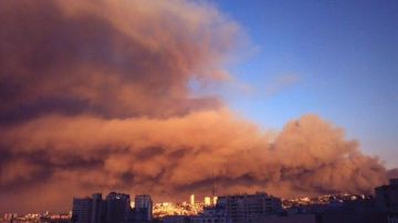 Hay 16 mil evacuados por el incendio en Valparaíso y Viña del Mar.