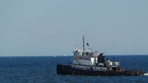 El remolcador naufragó en costas de Long Island.