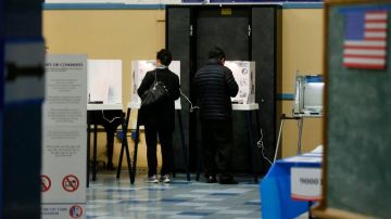 Elecciones en Van Nuys.