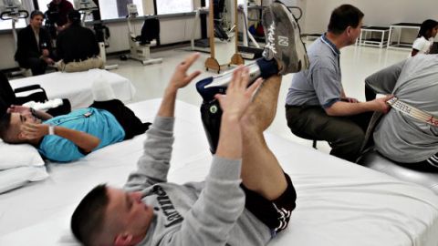 Los veteranos necesitan apoyo para recuperar su salud física y mental.