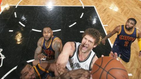 Brook Lopez mantiene su excelente estado de forma.