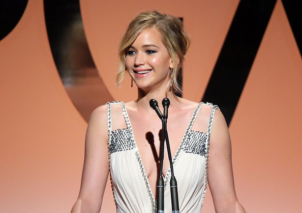 Jennifer Lawrence es sin duda la actriz mejor pagada de los últimos 12 meses. Con razón no para de sonreír.