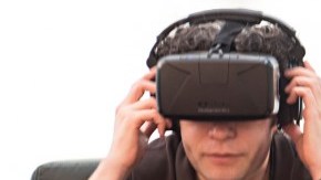 La VAN Beethoven es una camioneta que sumergirá al visitante a la interpretación de la Quinta Sinfonía por parte de la Filarmónica de LA.