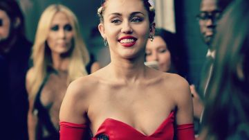 Miley Cyrus gusta de usar ropa sexy y hasta inusual en público, sin importar lo que otros piensen de ella.