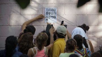 Familiares identifican a las víctimas de la masacre en el penal de Quezaltepeque.