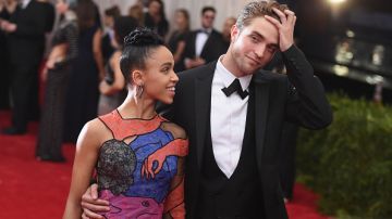 Mientras deciden cómo casarse, Robert Pattinson y FKA Twigs piensan en tener hijos.