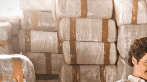 En una escena que dice más que mil palabras está Wagner Moura en su personaje como Pablo Escobar Gaviria.