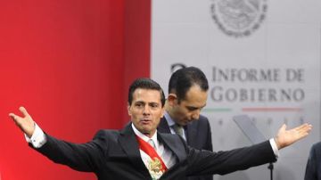 Enrique Peña Nieto, presidente de la República Mexicana por el Partido Revolucionario Institucional (PRI).