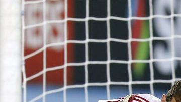 Iker Casillas durante un entrenamiento de la 'Furia Roja'.