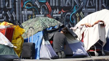 La ciudad de Los Ángeles declaró uina emergencia por el alto número de desamparados