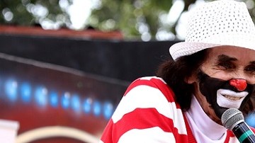 El actor y comediante conocido como "Cepillín" tiene problemas de salud.