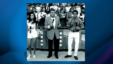 Un joven Jorge Viera con Mario Kreutzberger, "Don Francisco", en el show Sábado Gigante.