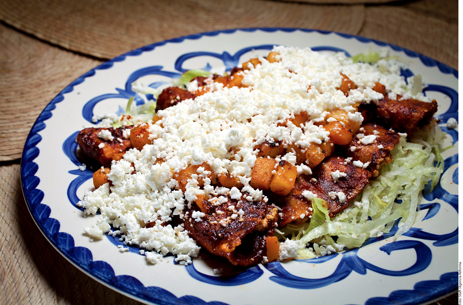 Los cinco platillos más populares e irresistibles de la cocina de