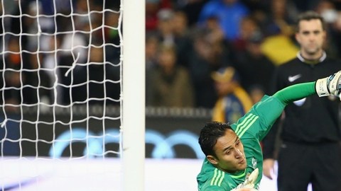 El tico Keylor Navas, sin rencores y con todo en el Madrid.