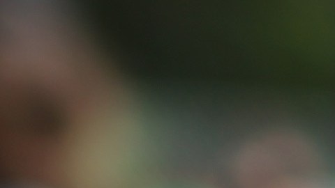 El aerosol de pimienta es un compuesto químico que irrita los ojos hasta el punto de causar lágrimas, dolor e incluso ceguera temporal.