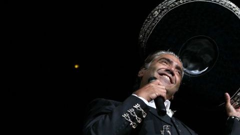 Alejandro aseguró que se encuentra bien tras su accidente.