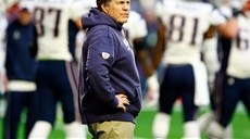 Bill Belichick y sus Patriots están una vez más bajo la mira de la NFL / Getty Images