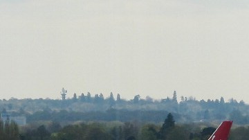 El aviñon de Virgin tuvo que cancelar el vuelo de NY a Londres.