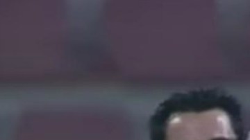 Xavi y su compañero coreano Lee en el triunfo del Al Sadd.