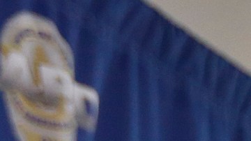 El jefe Charlie Beck habla sobre la detención en el caso de un video publicado en Instagram.