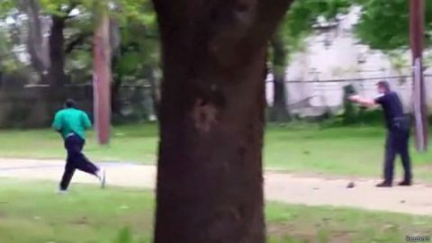El video de la muerte de Walter Scott a manos de un policía en Carolina del Sur dio la vuelta al mundo.