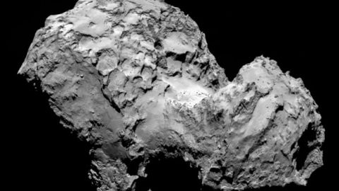 El oxígeno es el elemento más común que rodea al cometa después del vapor de agua, el monóxido de carbono y el dióxido de carbono.