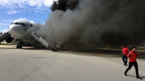 El incendio se registró a las 12:40 hora local.