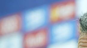 El entrenador del FC Barcelona, Luis Enrique Martínez, durante la rueda de prensa posterior al entrenamiento que el equipo azulgrana ha realizado esta mañana en la Ciudad Deportiva Joan Gamper, de cara al partido de liga que mañana disputarán ante el rayo Vallecano.