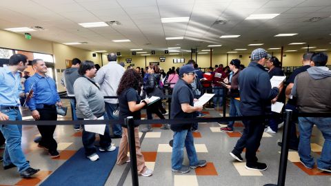El DMV aclara que nunca ha ocultado que las agencias policiales puedan acceder a su base de datos.