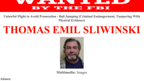 Thomás Emily Sliwinsky, ficha del FBI.